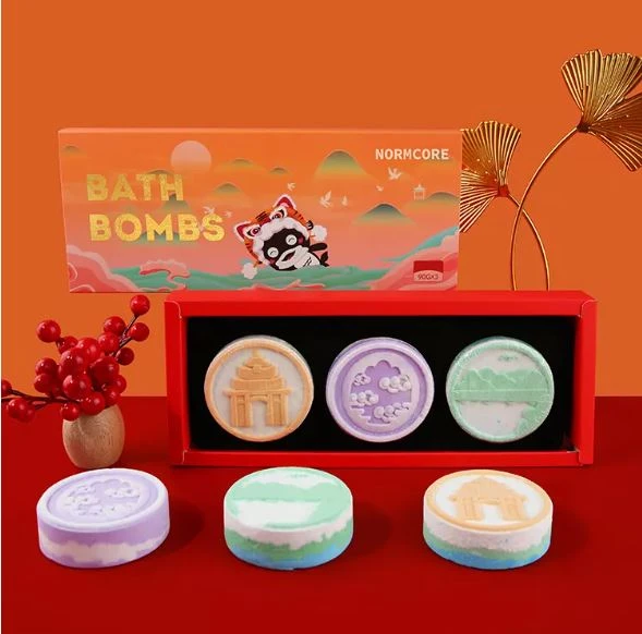 Colored bath bombs