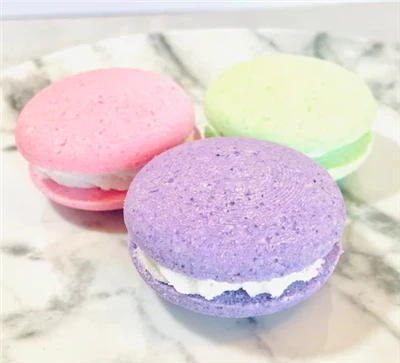 Natural Macaron Bath Bomb